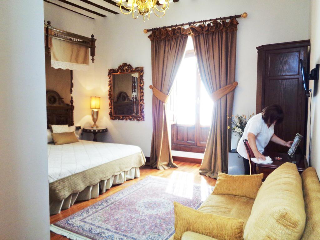 Hotel Boutique Nueve Leyendas Ubeda (Andalucia)