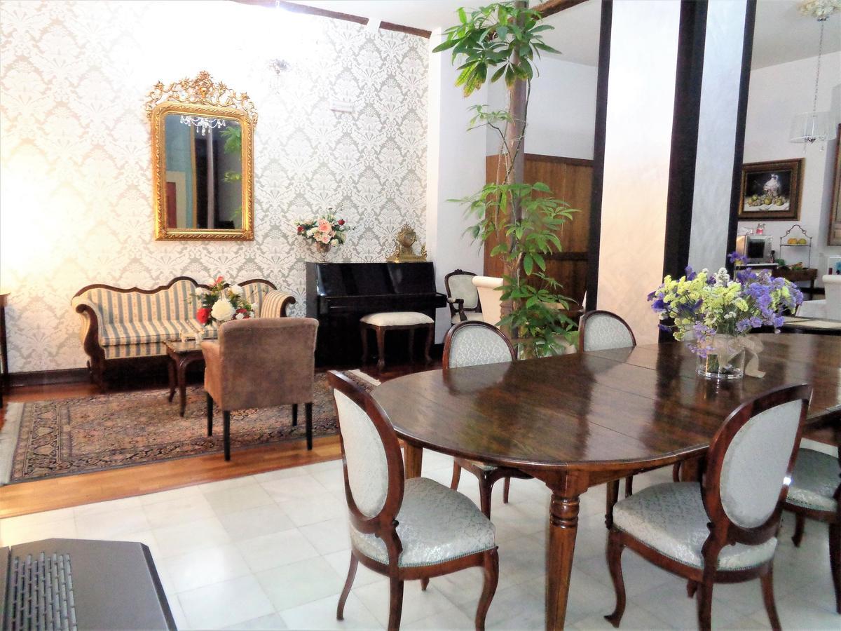 Boutique Nueve Leyendas Ubeda (Andalucia)